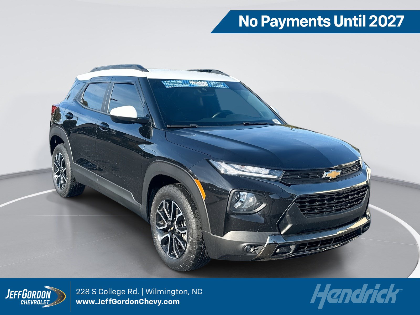 Used 2023 Chevrolet TrailBlazer ACTIV w/ Convenience Package FWD image 1