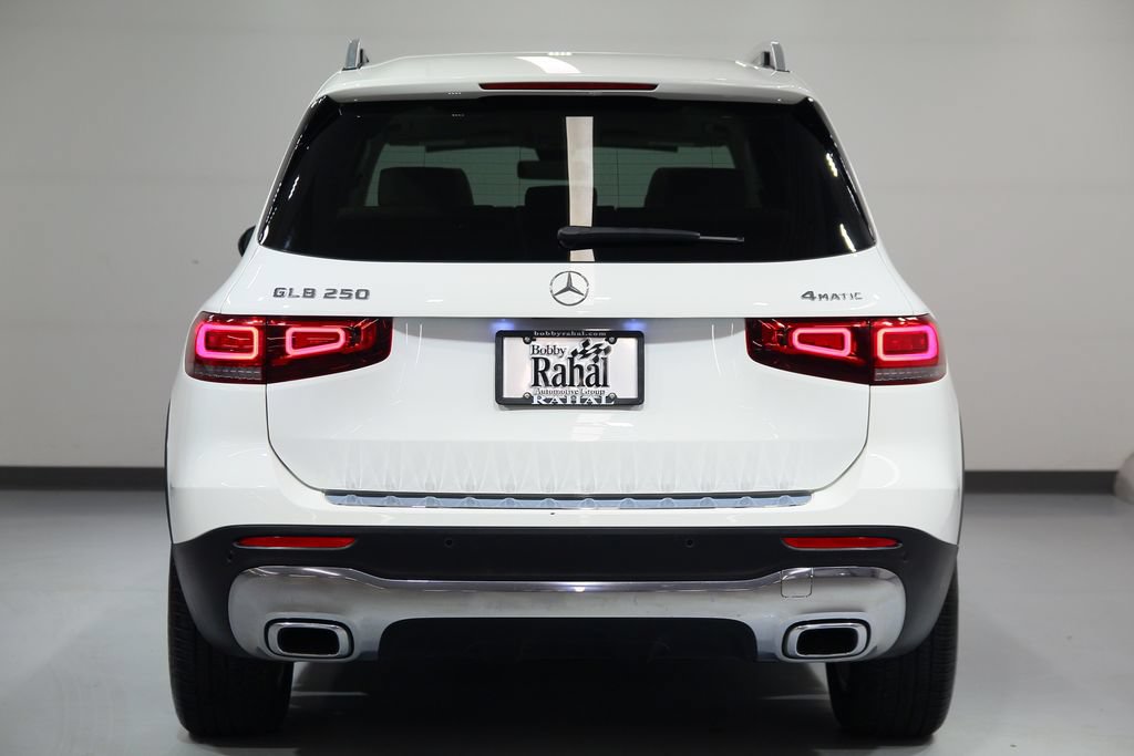 Certified 2023 Mercedes-Benz GLB 250 4MATIC image 3