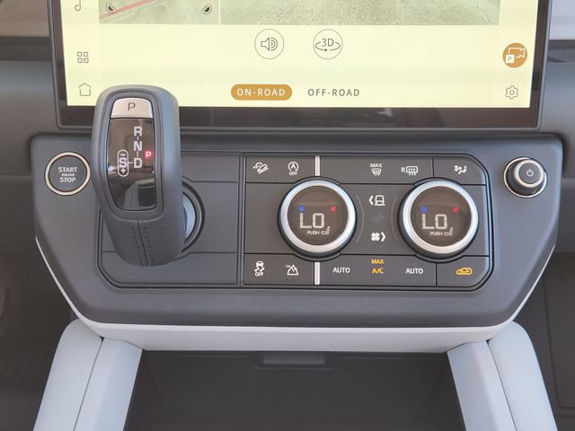 Used 2026 Land Rover Defender 110 S image 14