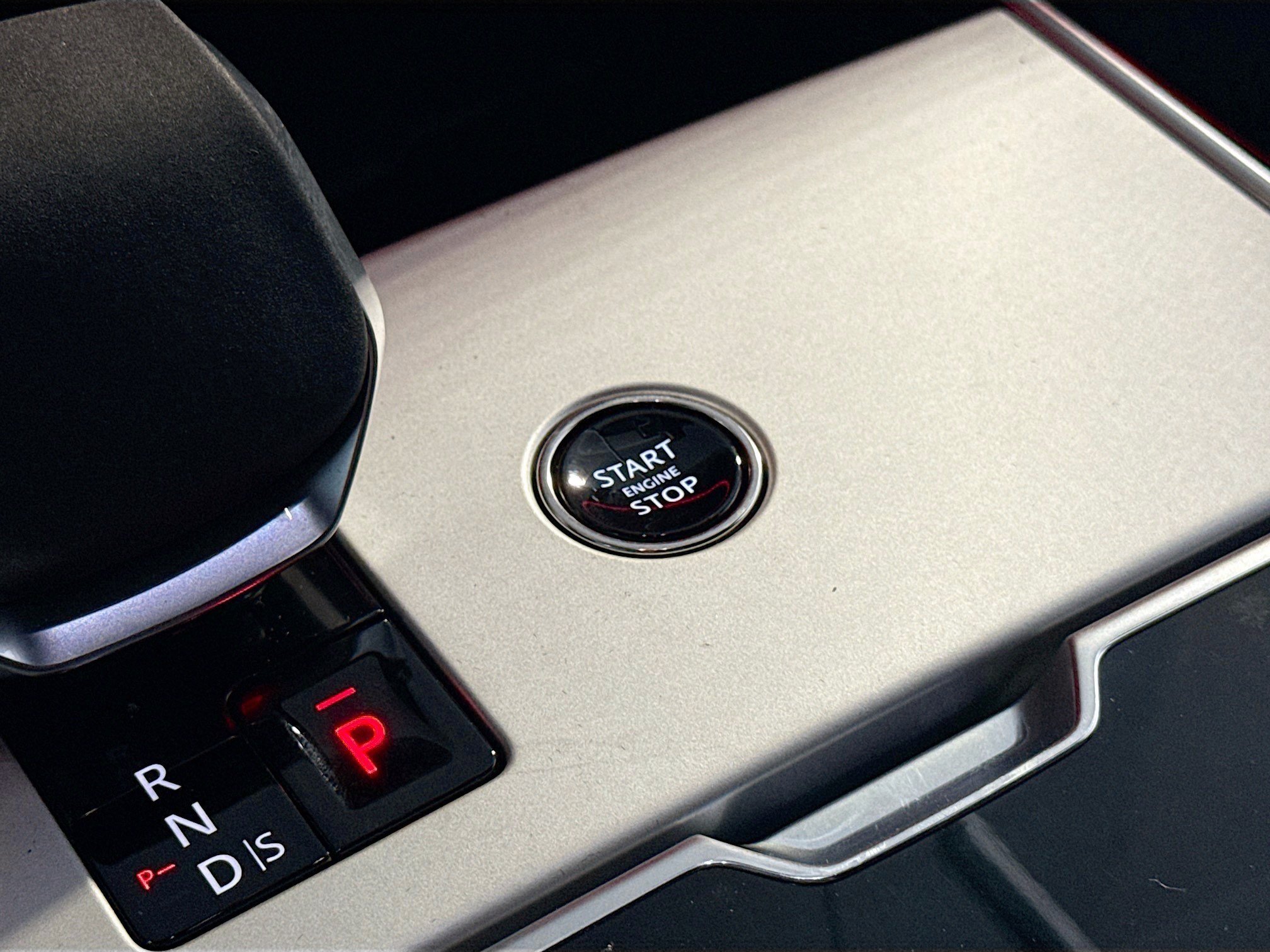 New 2026 Land Rover Range Rover SE AWD/4WD image 36