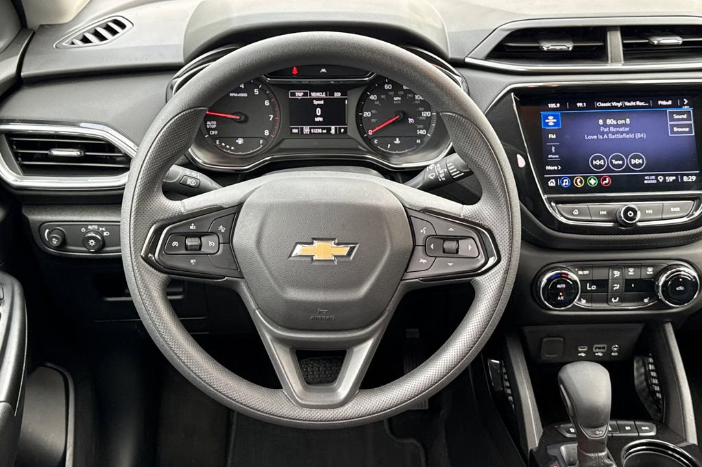 Certified 2023 Chevrolet TrailBlazer LT w/ Convenience Package image 16