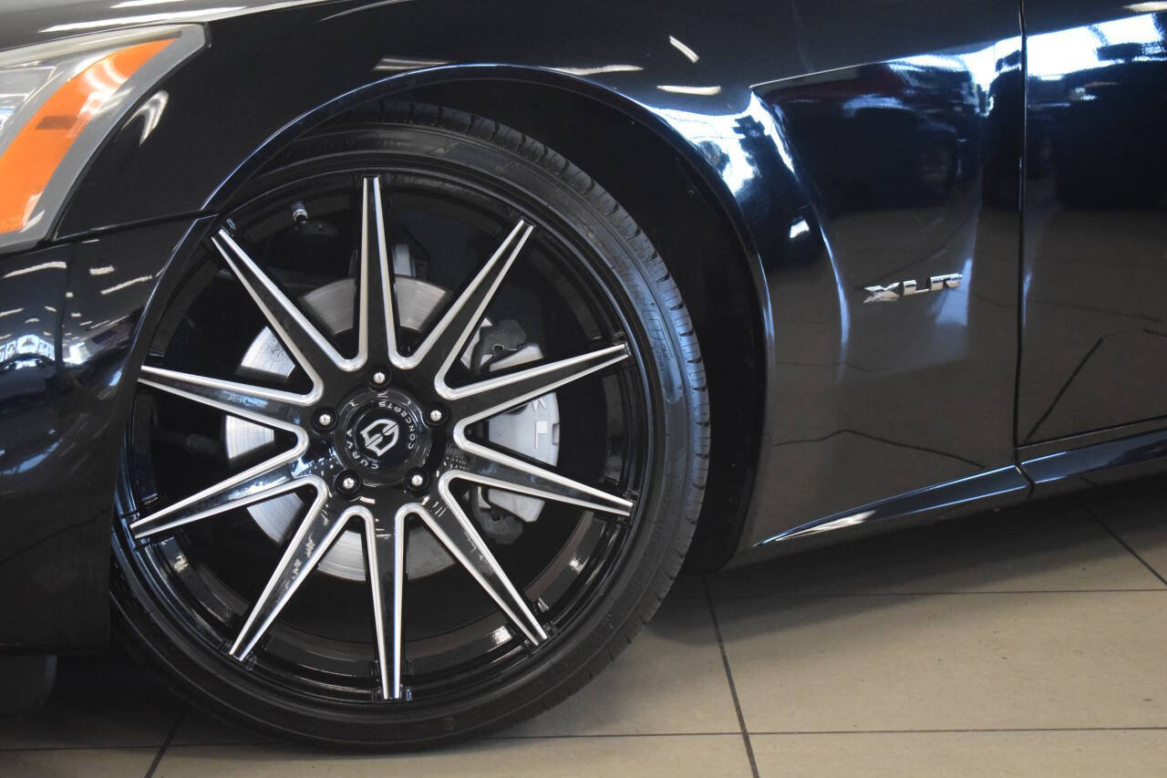Used 2005 Cadillac XLR RWD image 33