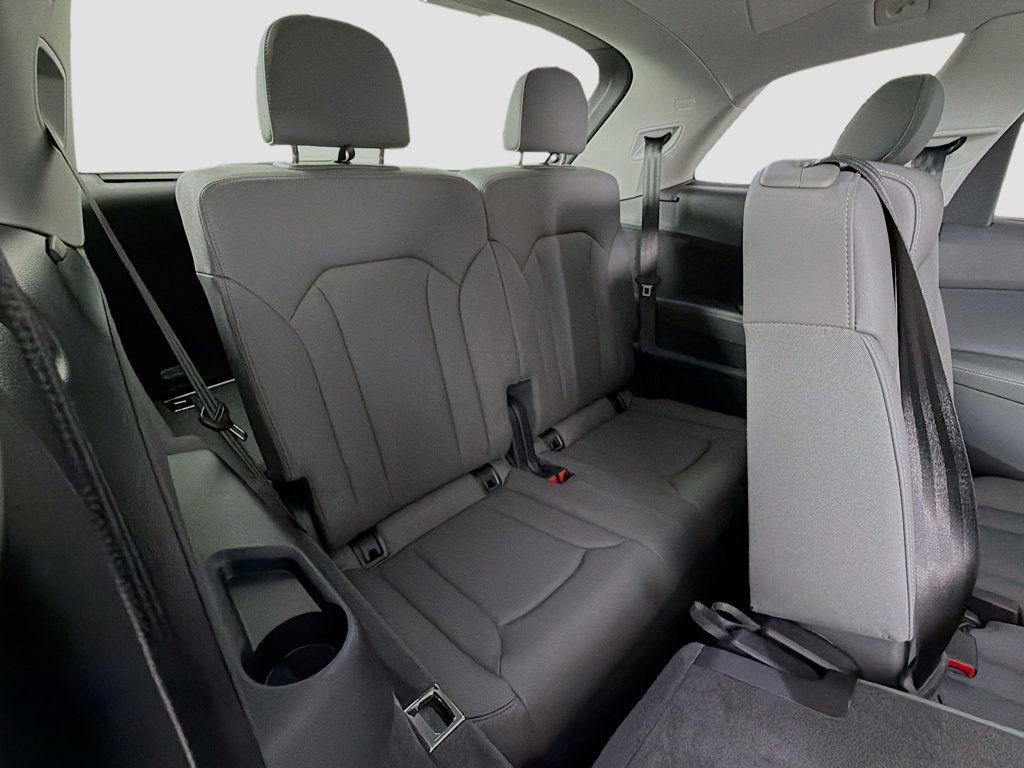 Certified 2025 Audi Q7 3.0T Premium Plus w/ Premium Plus Package AWD/4WD image 30