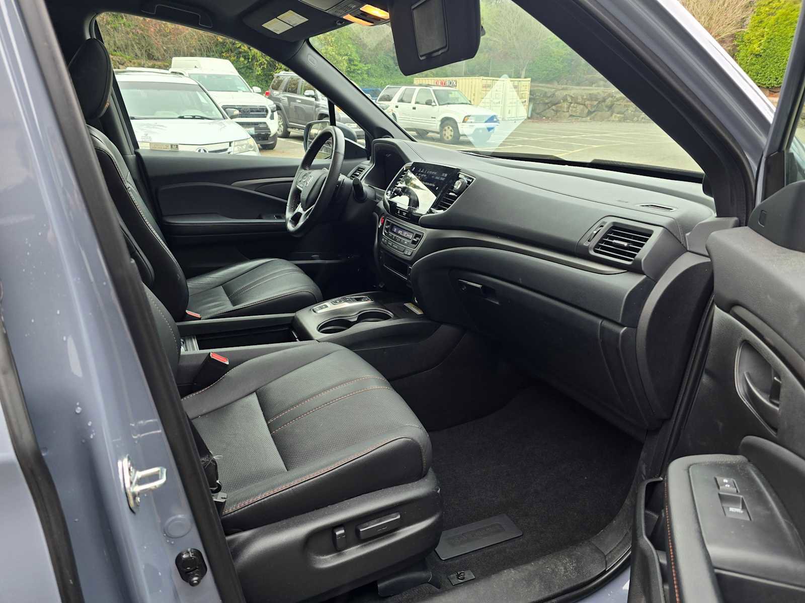 Used 2022 Honda Passport TrailSport image 11