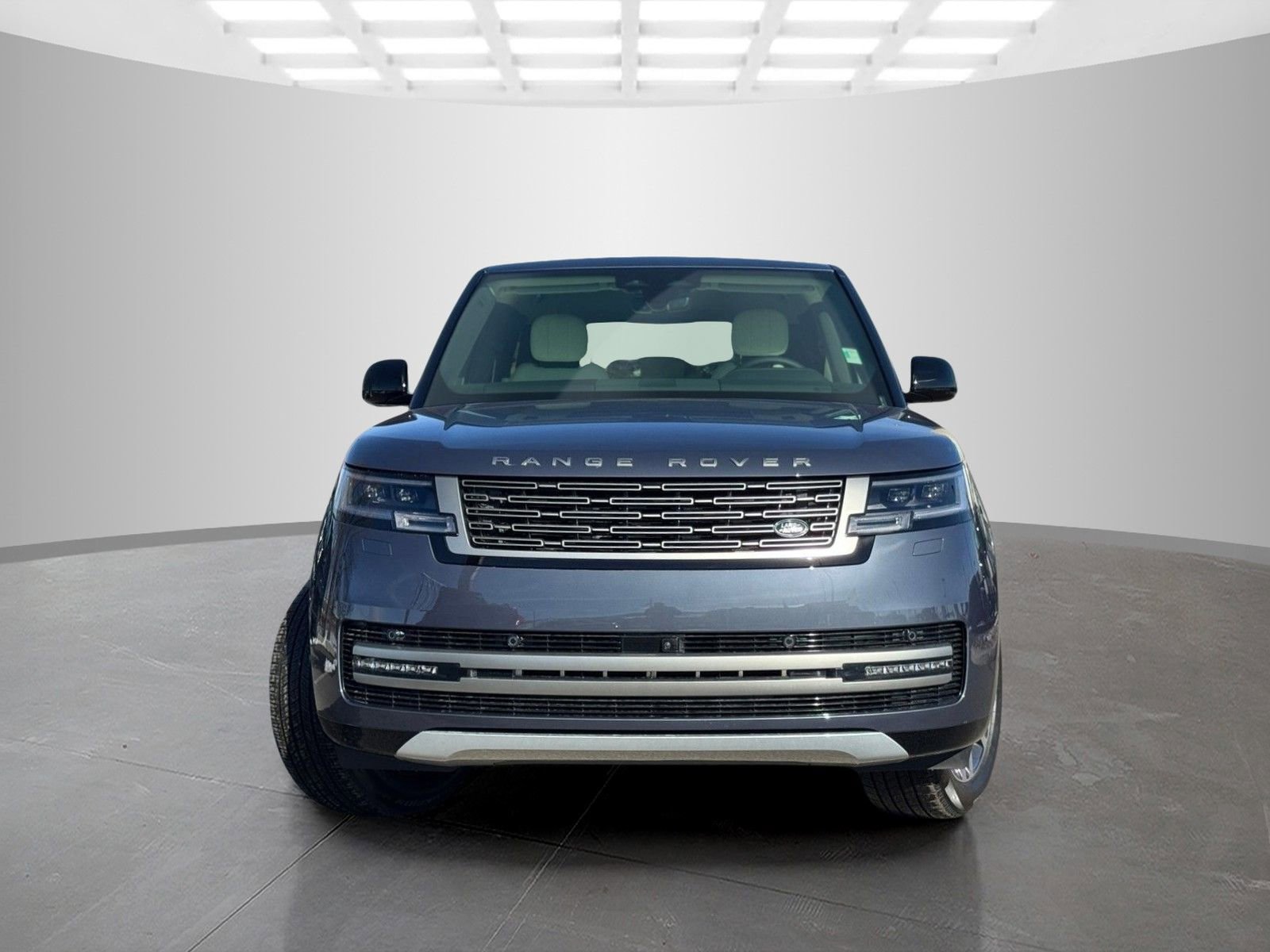 New 2026 Land Rover Range Rover SE image 2