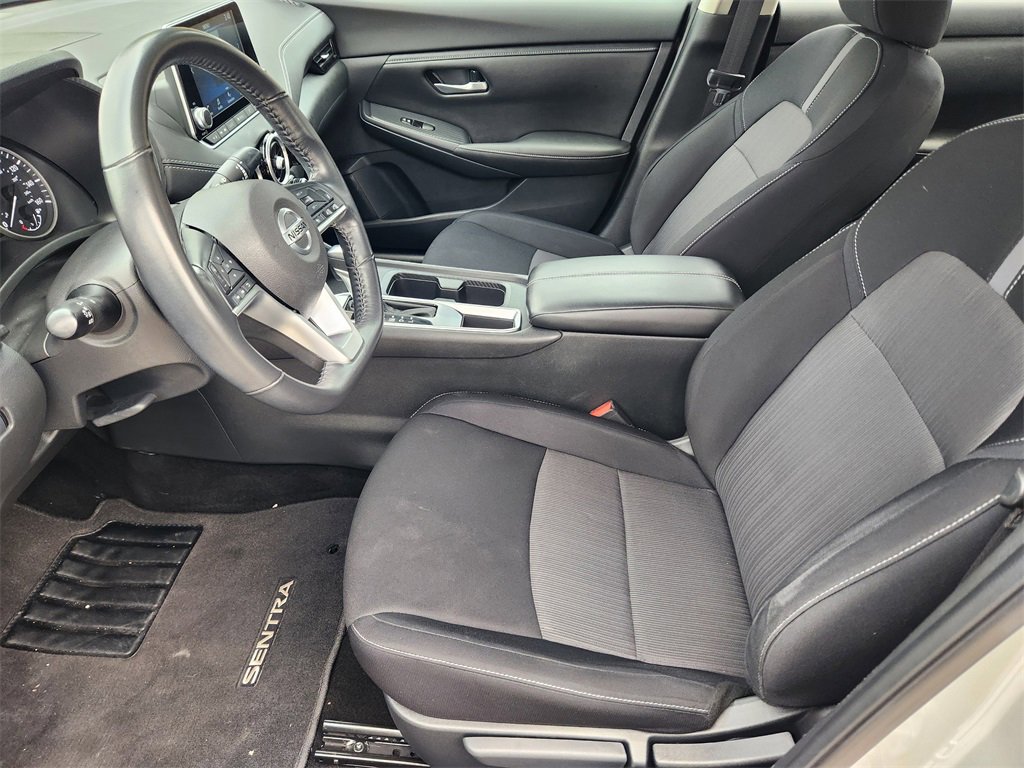 Used 2021 Nissan Sentra SV image 19