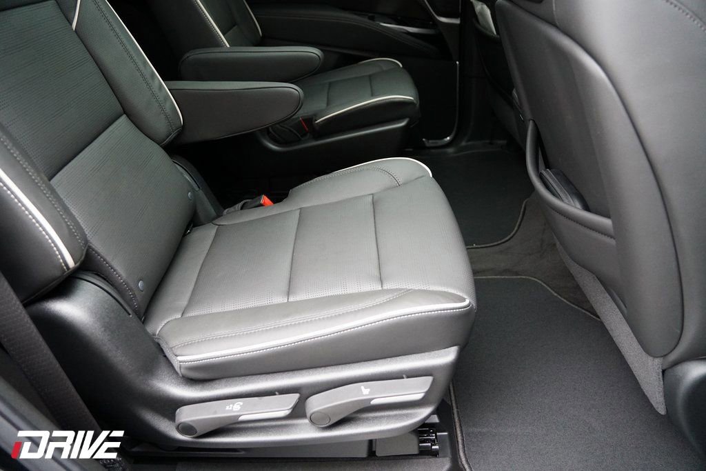 Used 2026 Cadillac Escalade Sport w/ Touring Package image 47