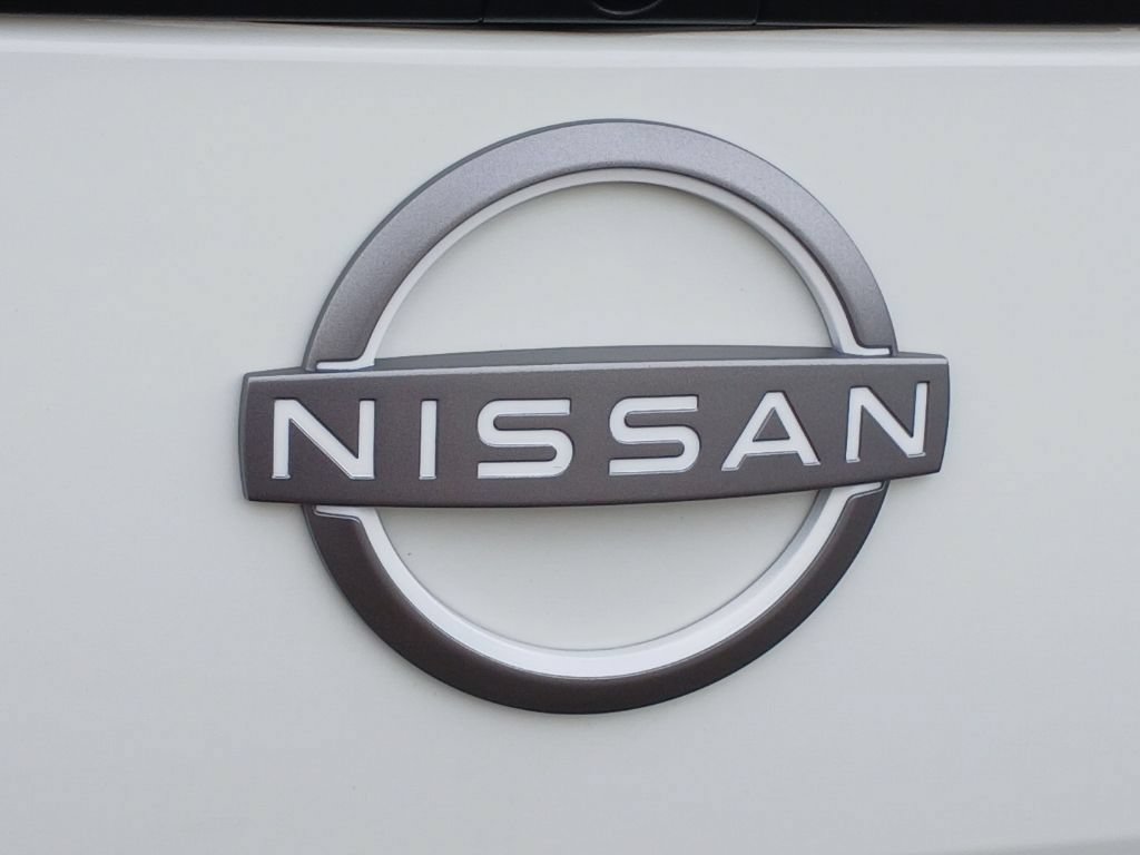 Used 2025 Nissan Frontier SV AWD/4WD image 31