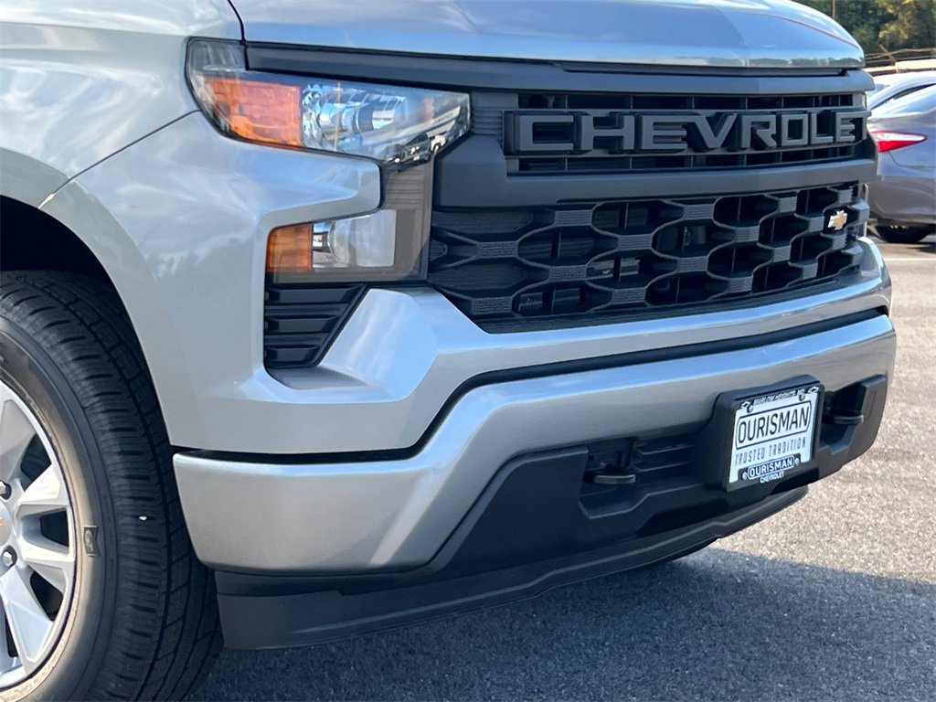 New 2026 Chevrolet Silverado 1500 Custom video 2