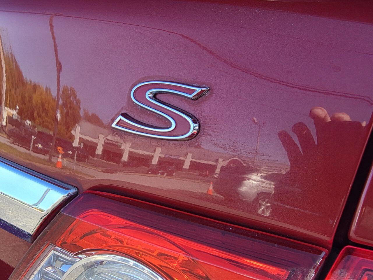 Used 2012 Toyota Corolla S image 19