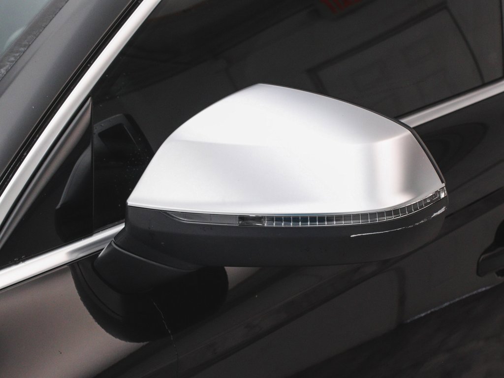 Used 2023 Audi SQ5 Premium w/ Convenience Package image 45