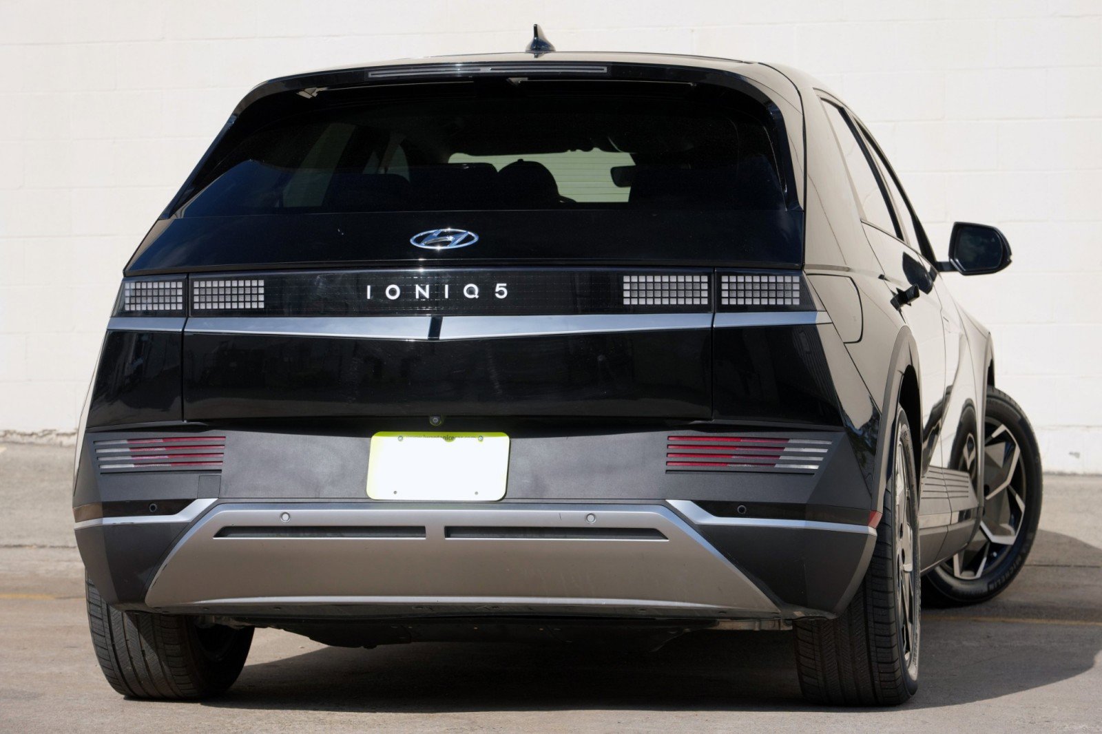 Used 2022 Hyundai Ioniq 5 SE w/ Cargo Package RWD image 4
