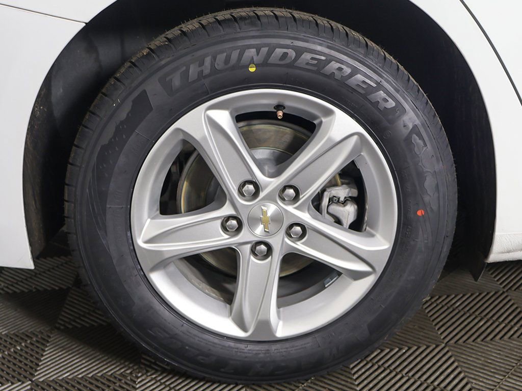 Used 2024 Chevrolet Malibu LS image 16