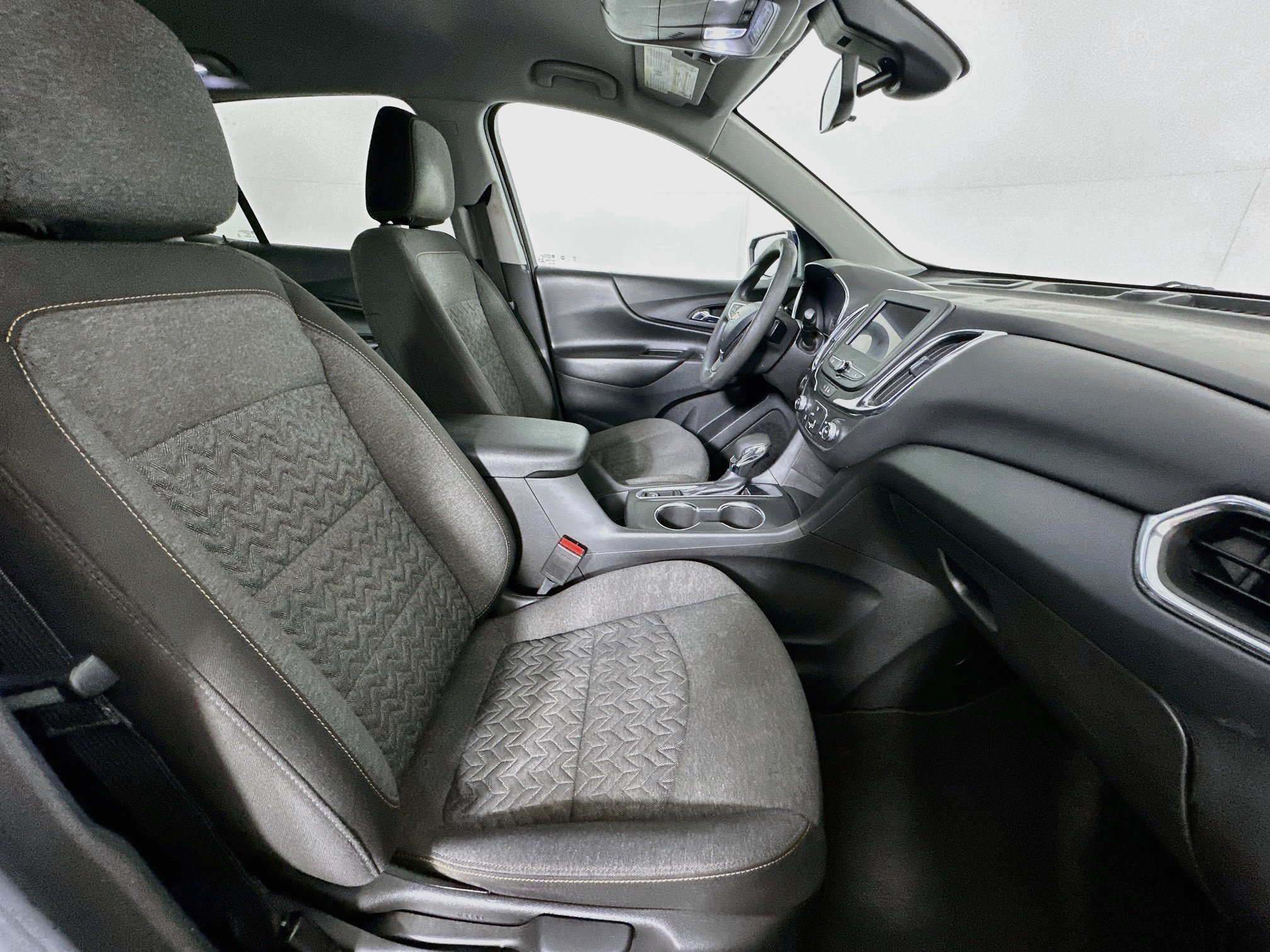Used 2022 Chevrolet Equinox LT FWD image 29