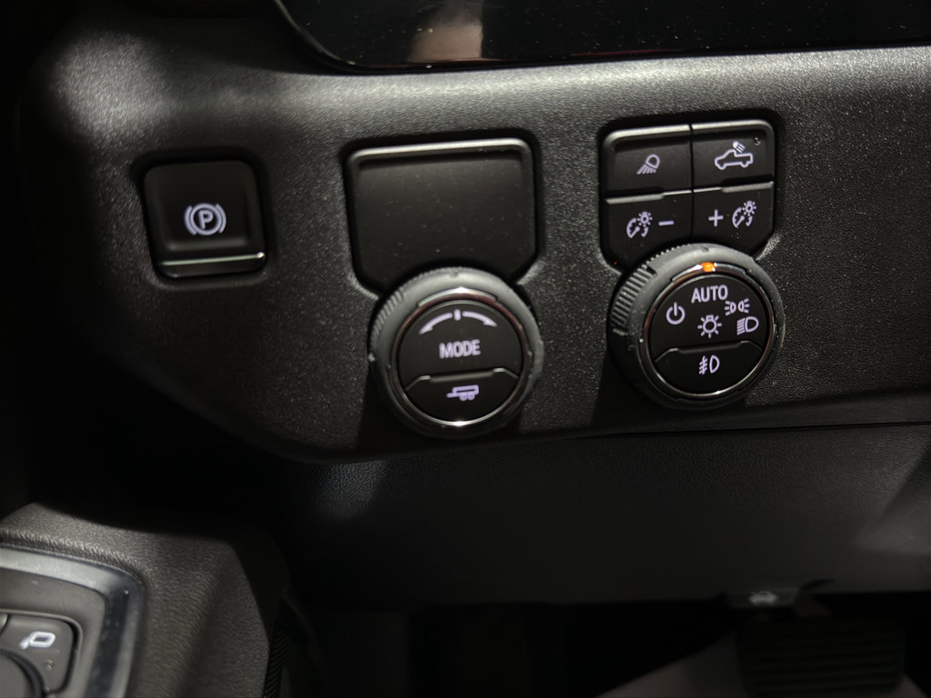 New 2026 Chevrolet Silverado 1500 LTZ w/ LTZ Convenience Package II image 19