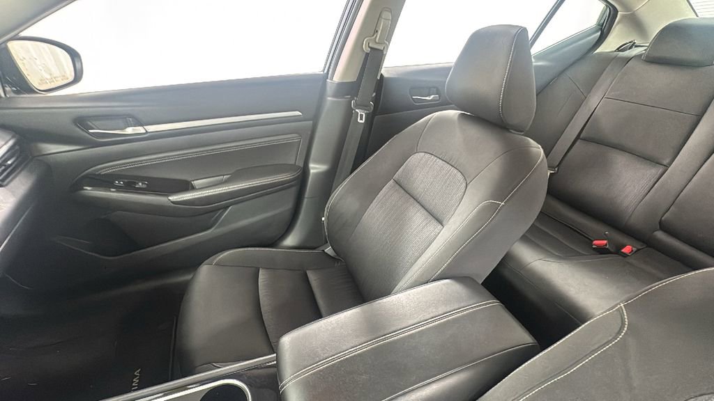 Used 2020 Nissan Altima 2.5 SV image 13