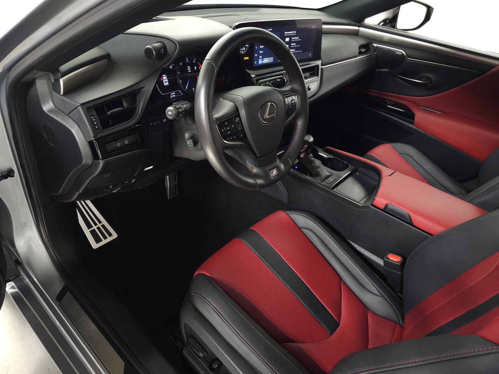 Certified 2023 Lexus ES 350 F Sport w/ Accessory Package (Z1) FWD image 14