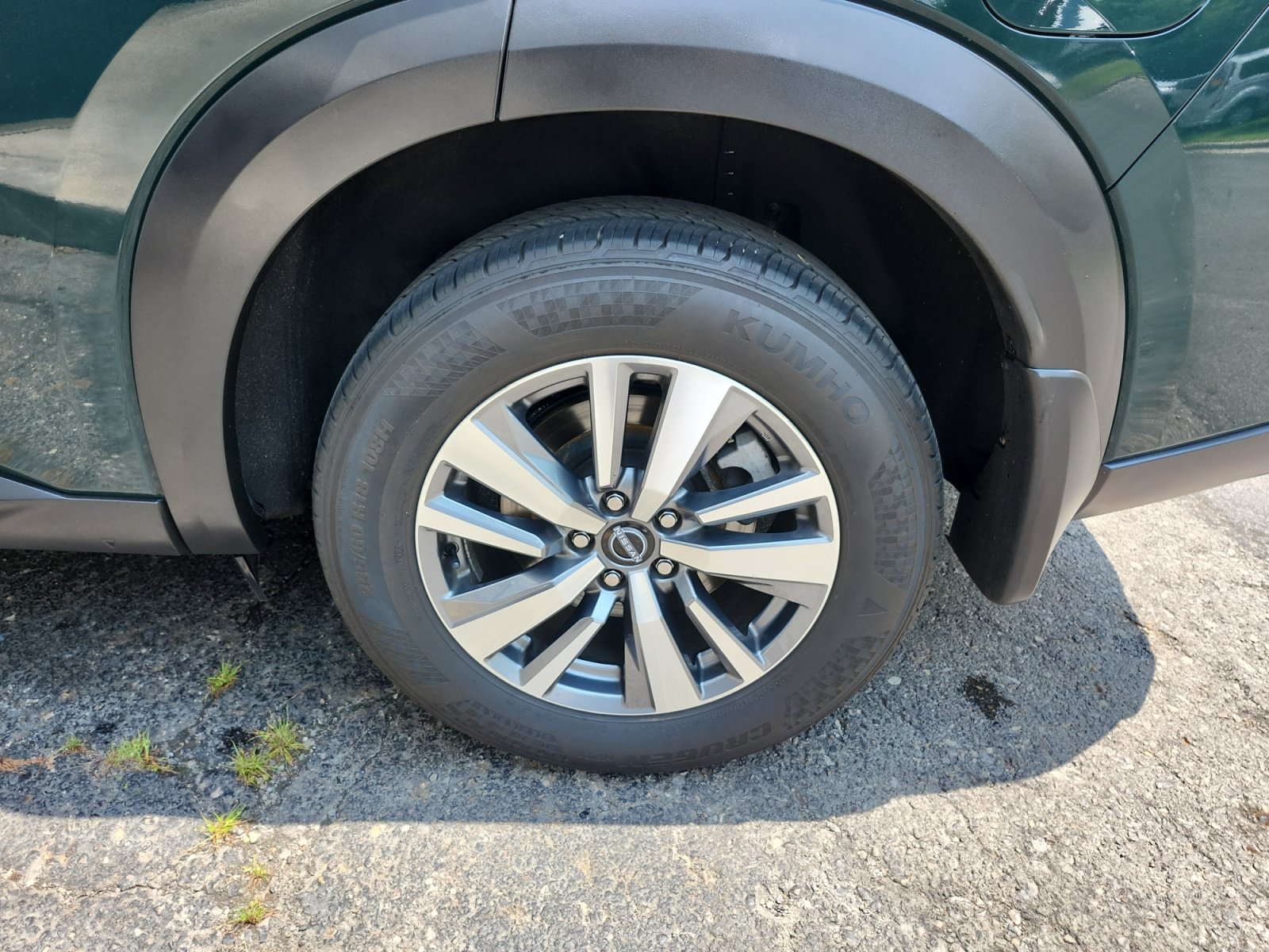 Used 2023 Nissan Pathfinder SL AWD/4WD image 16