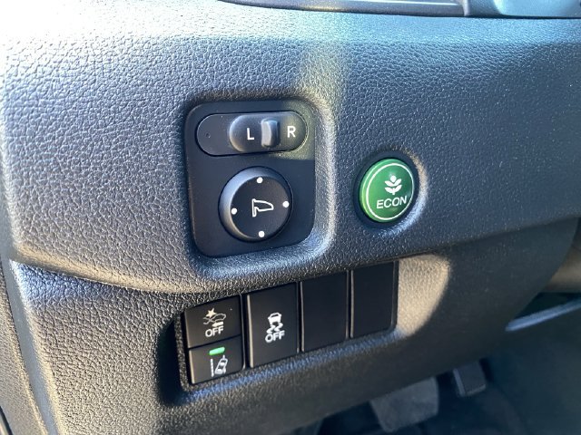 Used 2022 Honda Pilot Sport image 23