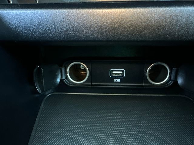 Used 2023 Kia Forte LXS image 32