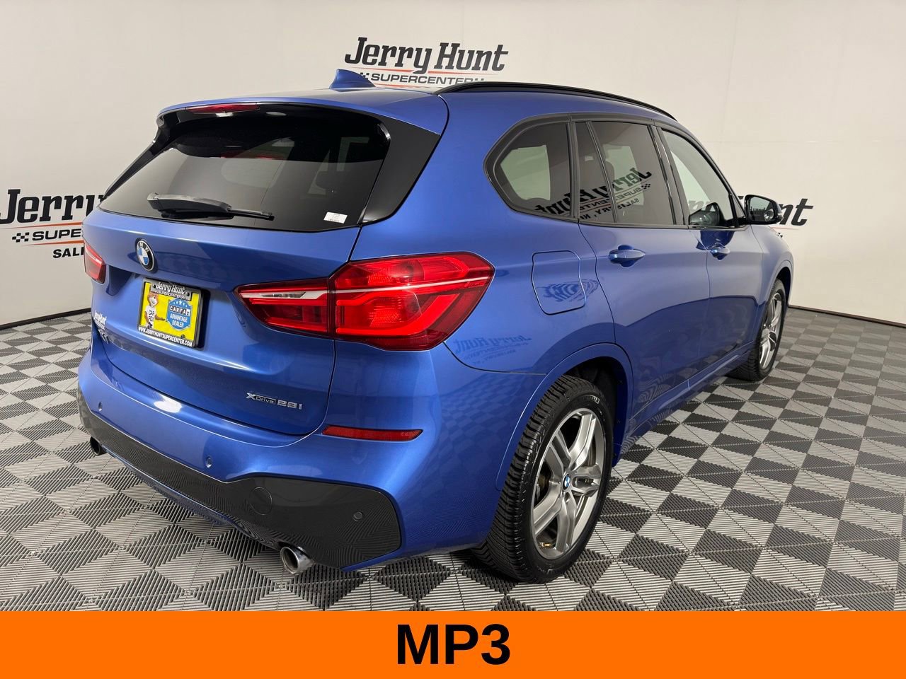 Used 2019 BMW X1 xDrive28i w/ M Sport Package image 7