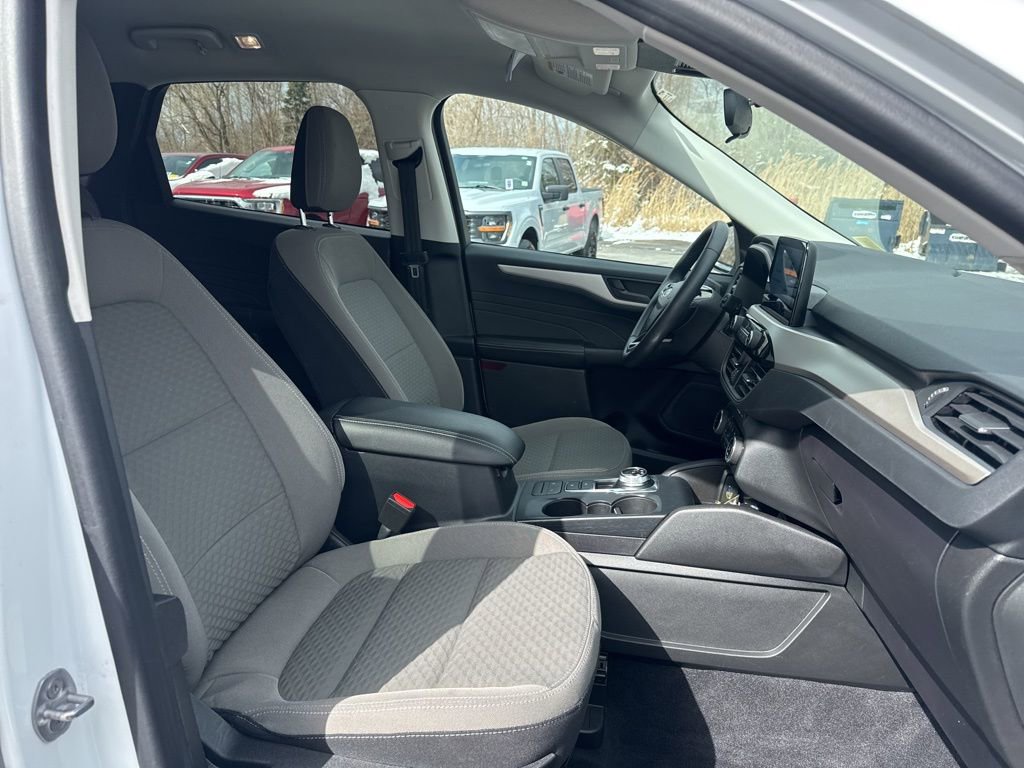 Used 2022 Ford Escape SE w/ Convenience Package image 25