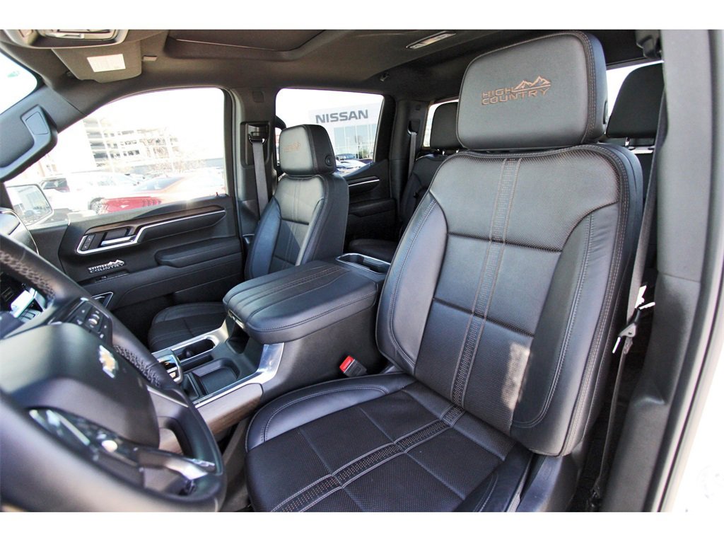 Used 2025 Chevrolet Silverado 1500 High Country w/ High Country Premium Package image 26
