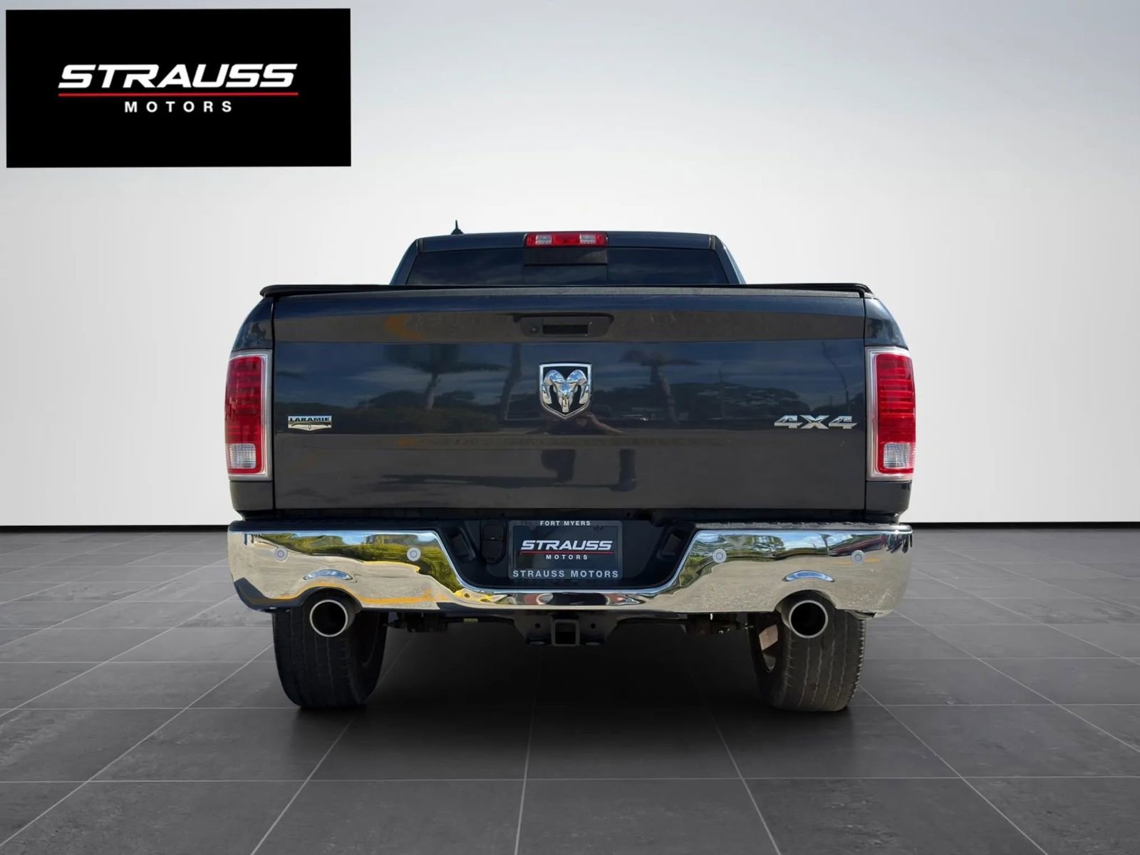 Used 2018 RAM 1500 Laramie w/ Convenience Group image 8