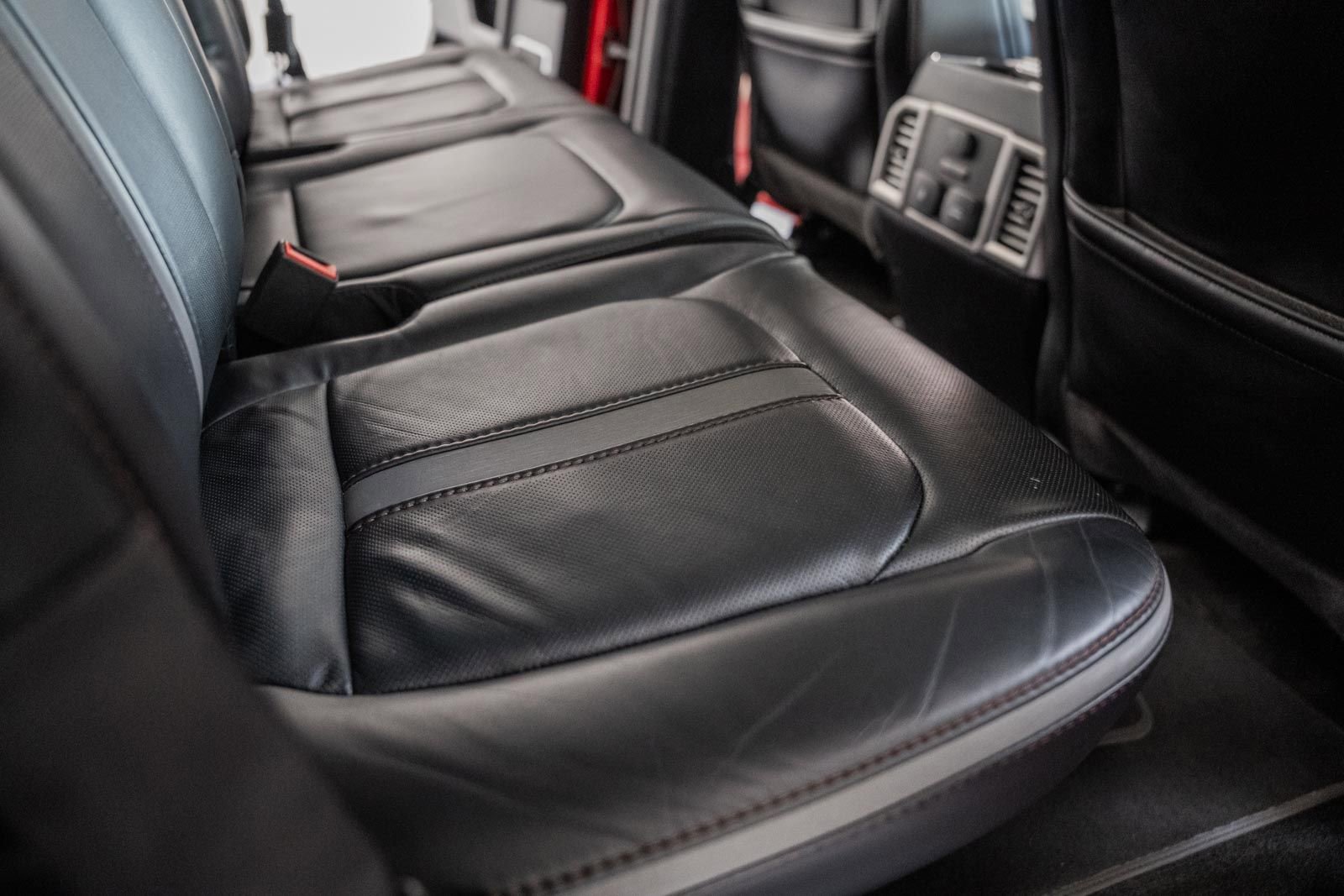 Certified 2018 Ford F150 Platinum w/ Equipment Group 701A Luxury image 41