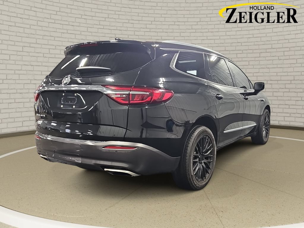 Used 2021 Buick Enclave Essence w/ Sound and Sites Package AWD/4WD image 5