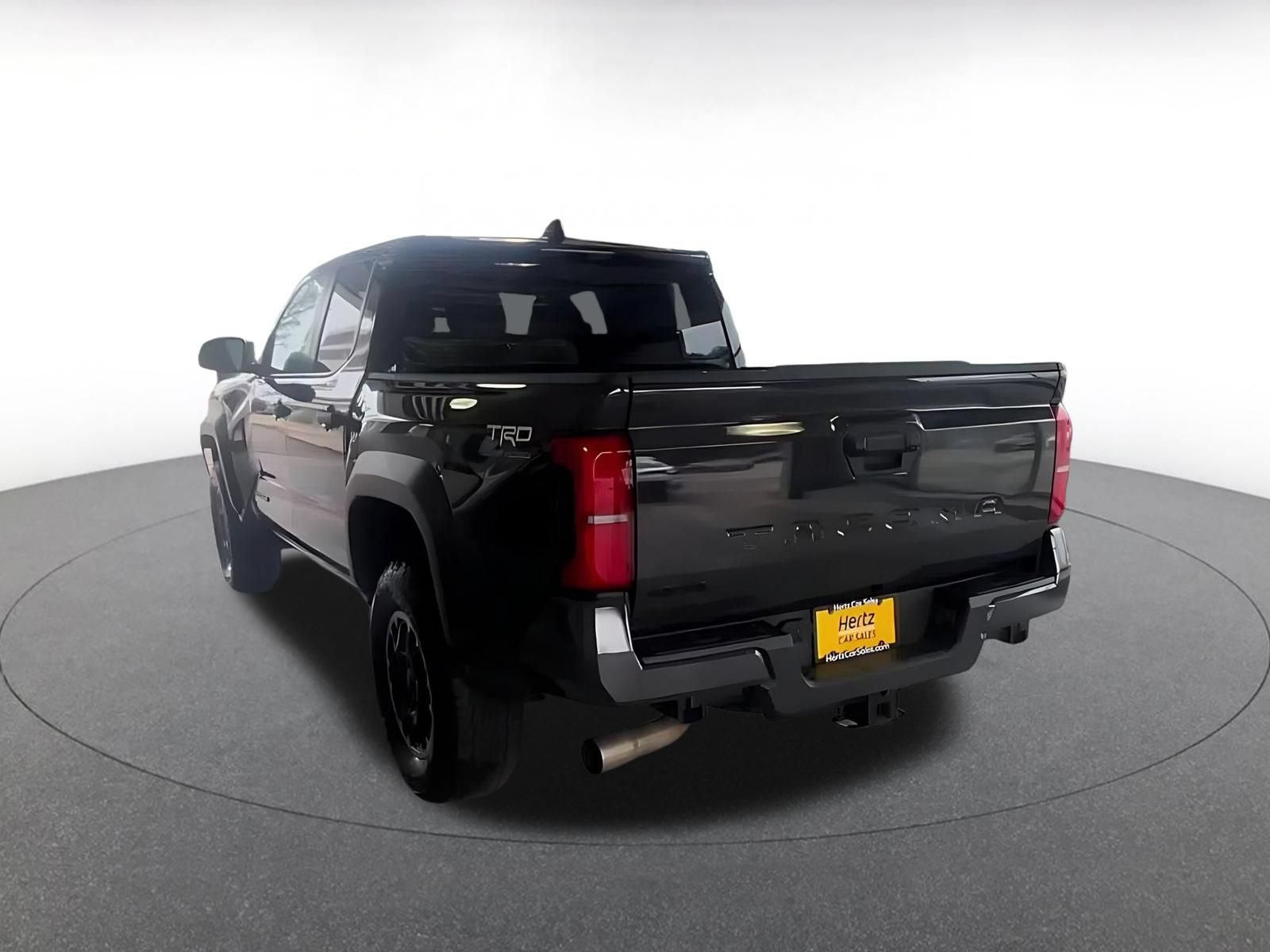Used 2024 Toyota Tacoma TRD Off-Road AWD/4WD image 10