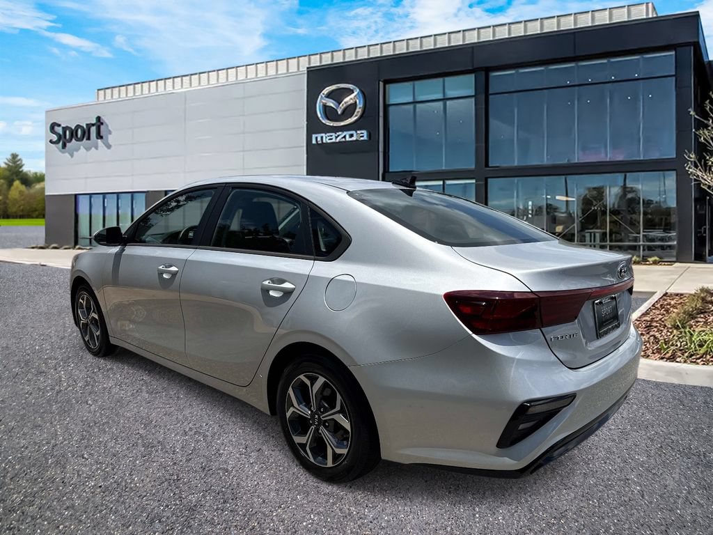 Used 2021 Kia Forte LXS FWD image 5