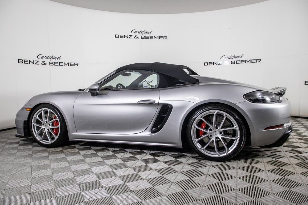 Used 2022 Porsche 718 Boxster Spyder image 7