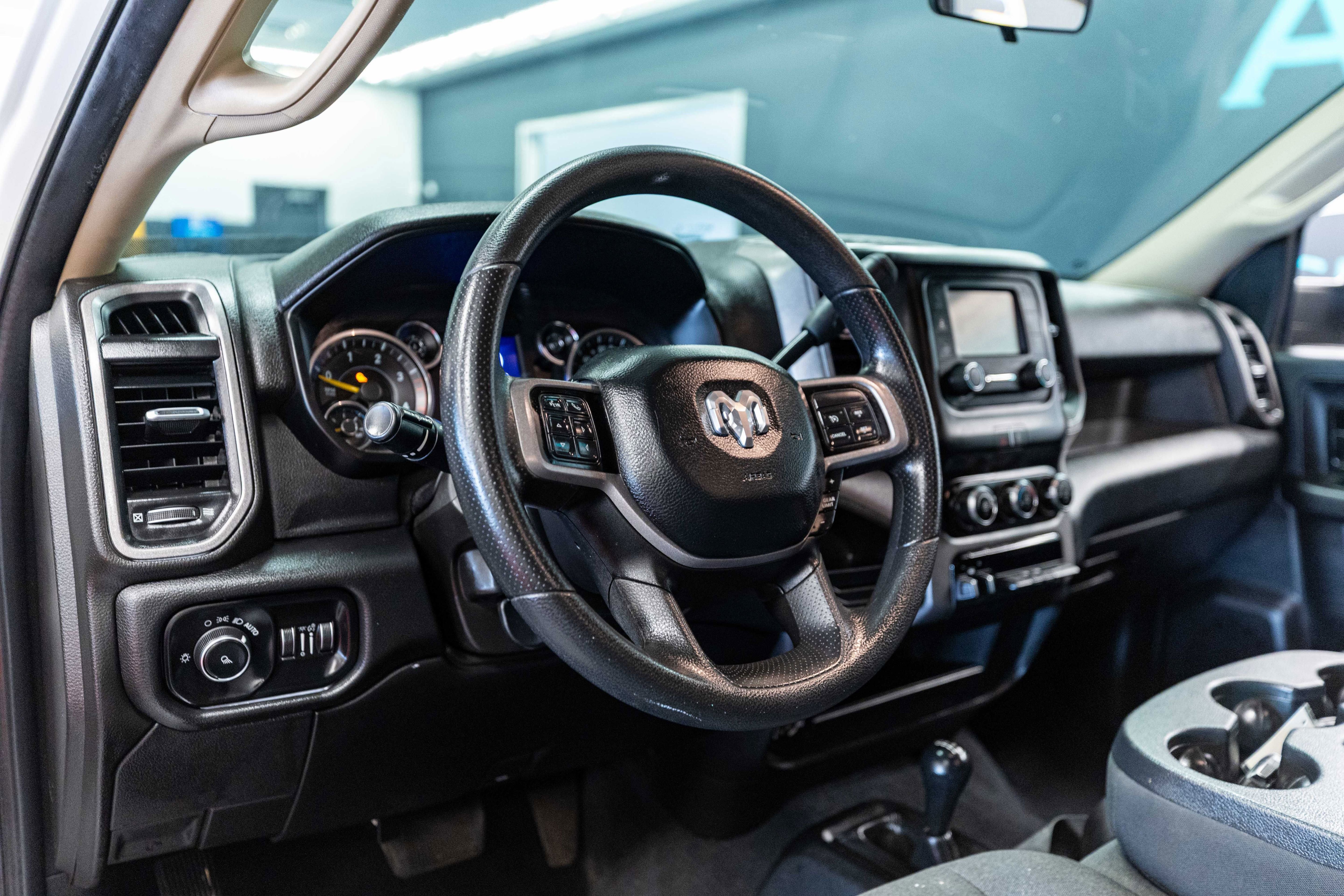 Used 2020 RAM 2500 Tradesman AWD/4WD image 10