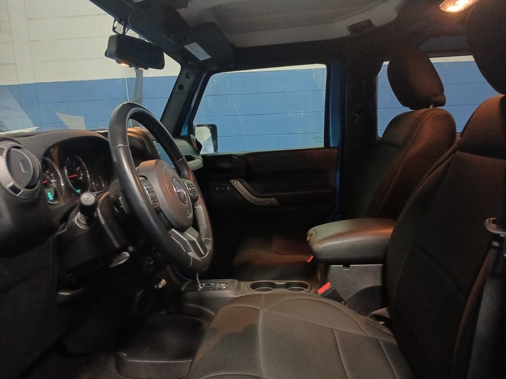 Used 2016 Jeep Wrangler Sport image 19