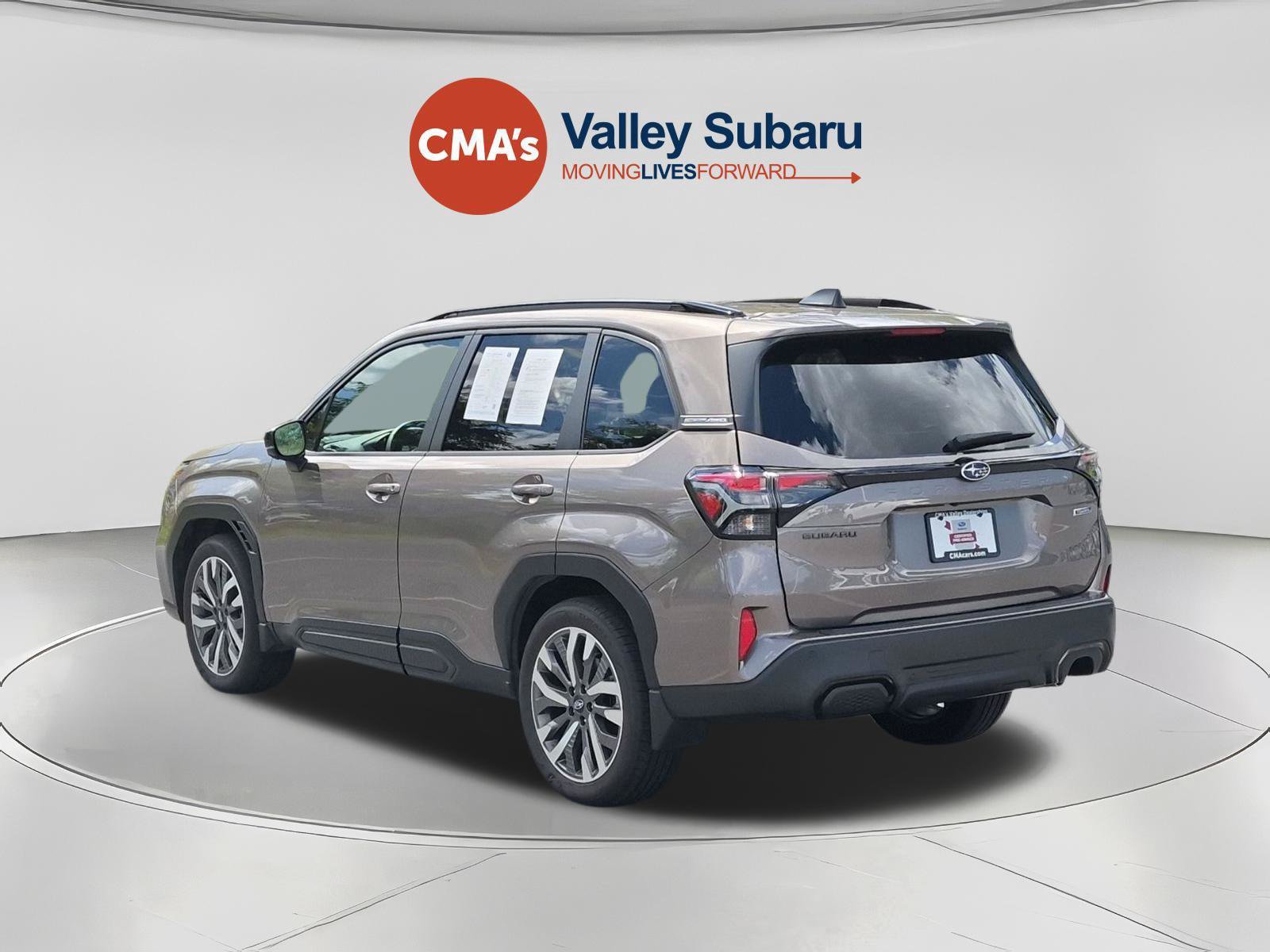 Certified 2025 Subaru Forester Touring AWD/4WD image 3