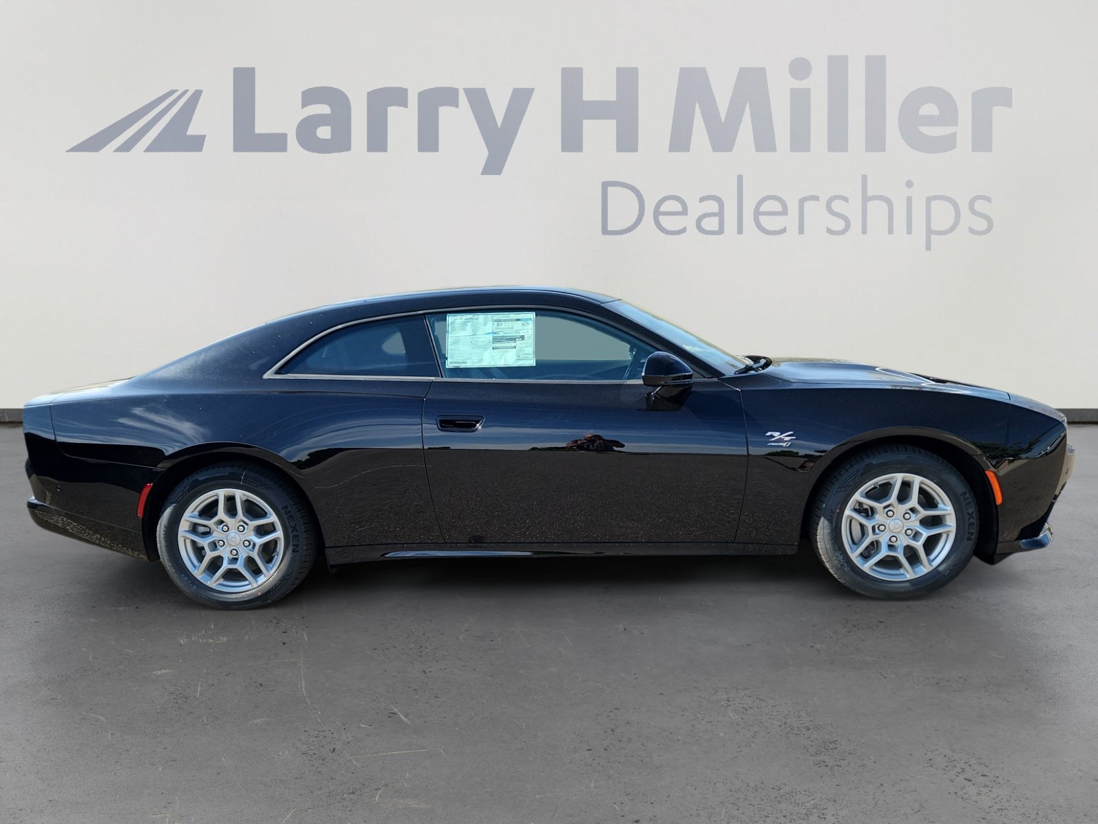 New 2025 Dodge Charger Daytona R/T w/ Quick Order Package 25M R/T AWD/4WD image 7