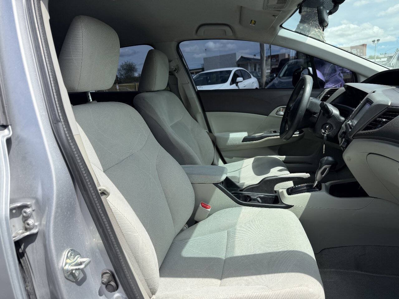 Used 2012 Honda Civic LX image 13