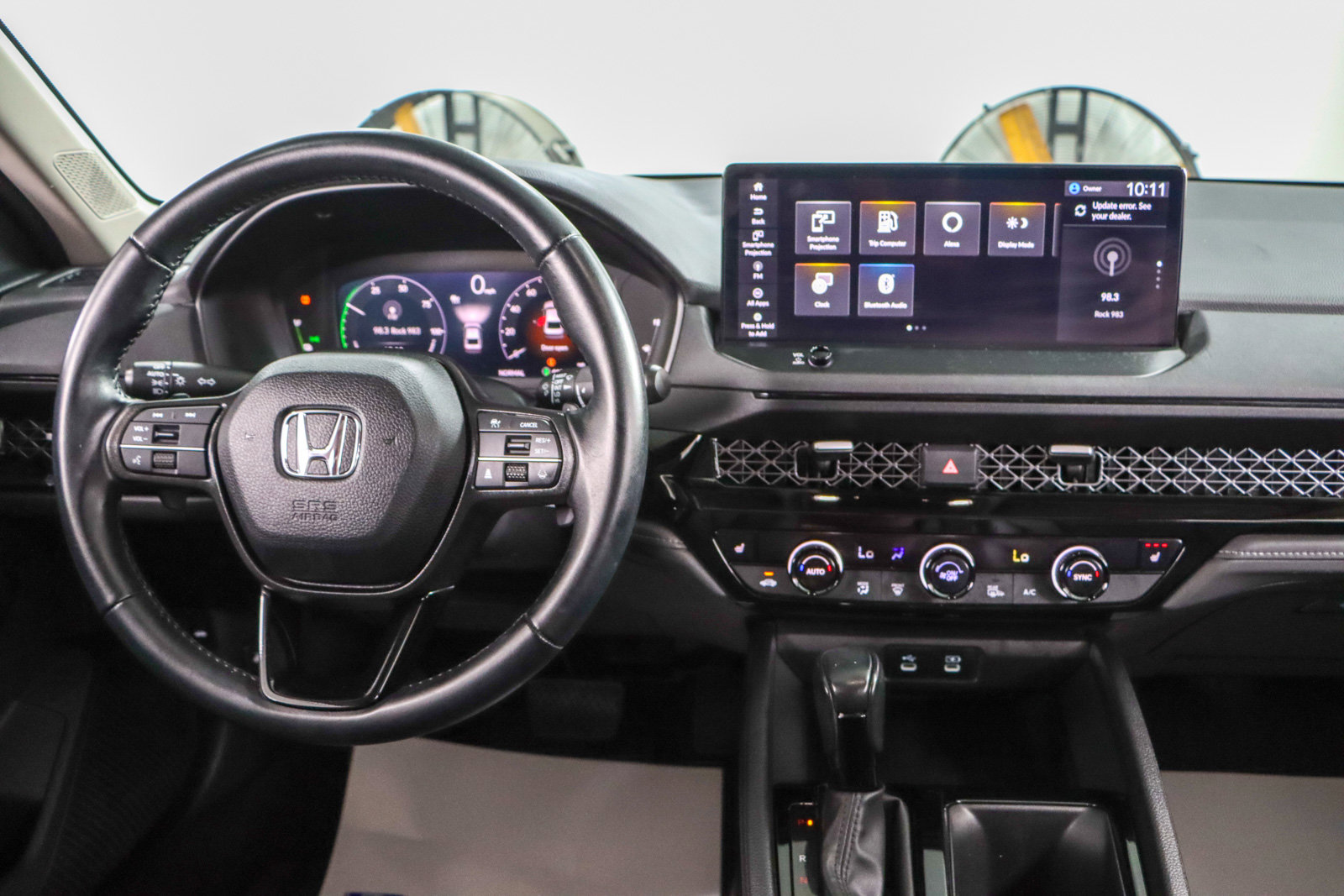 Used 2023 Honda Accord EX-L image 17