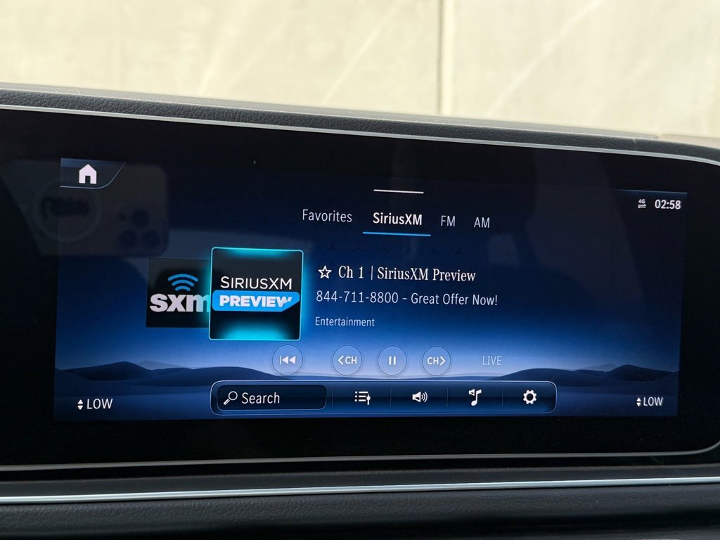 Used 2024 Mercedes-Benz GLE 350 4MATIC image 11