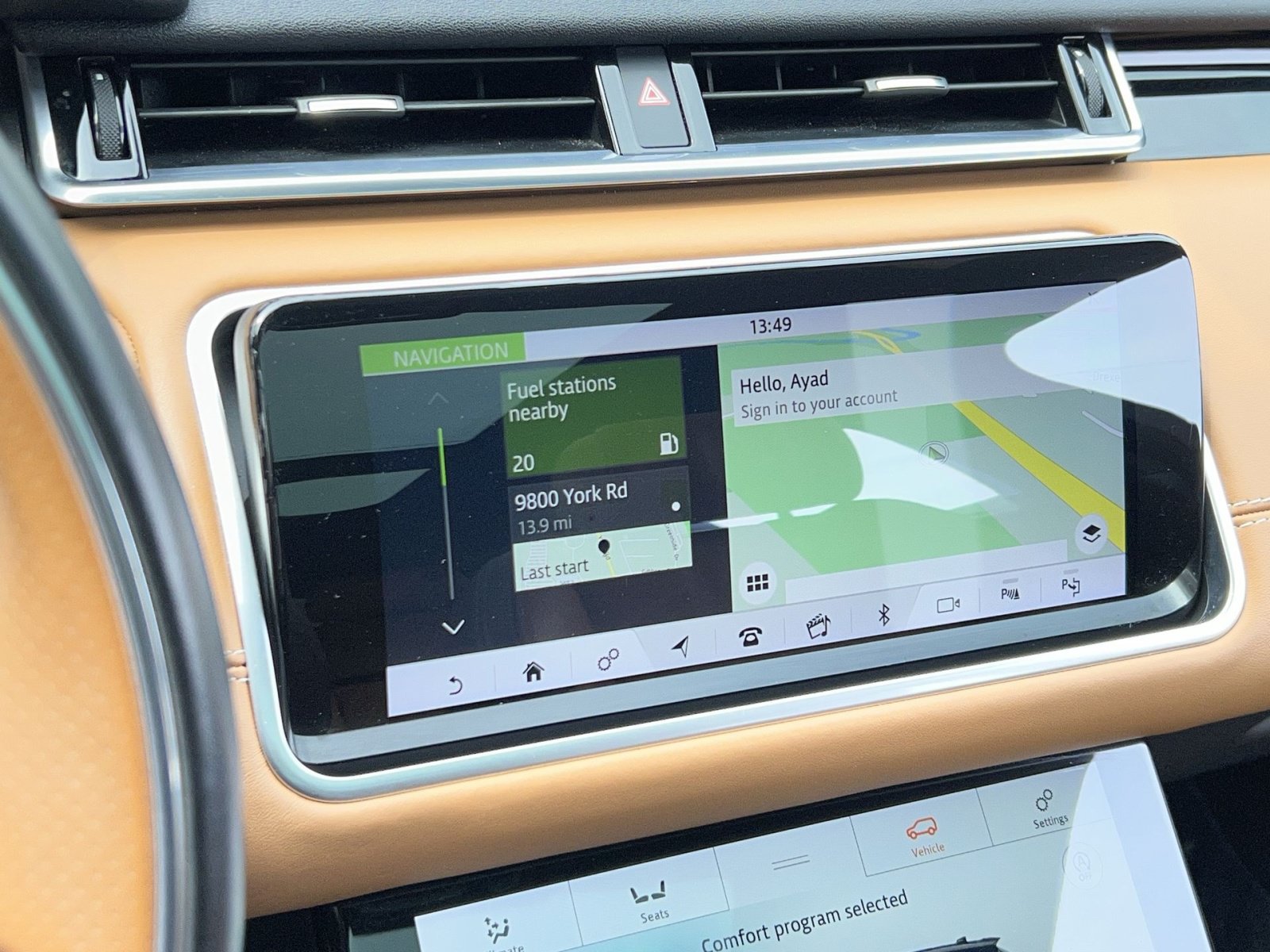 Used 2019 Land Rover Range Rover Velar R-Dynamic HSE AWD/4WD image 25
