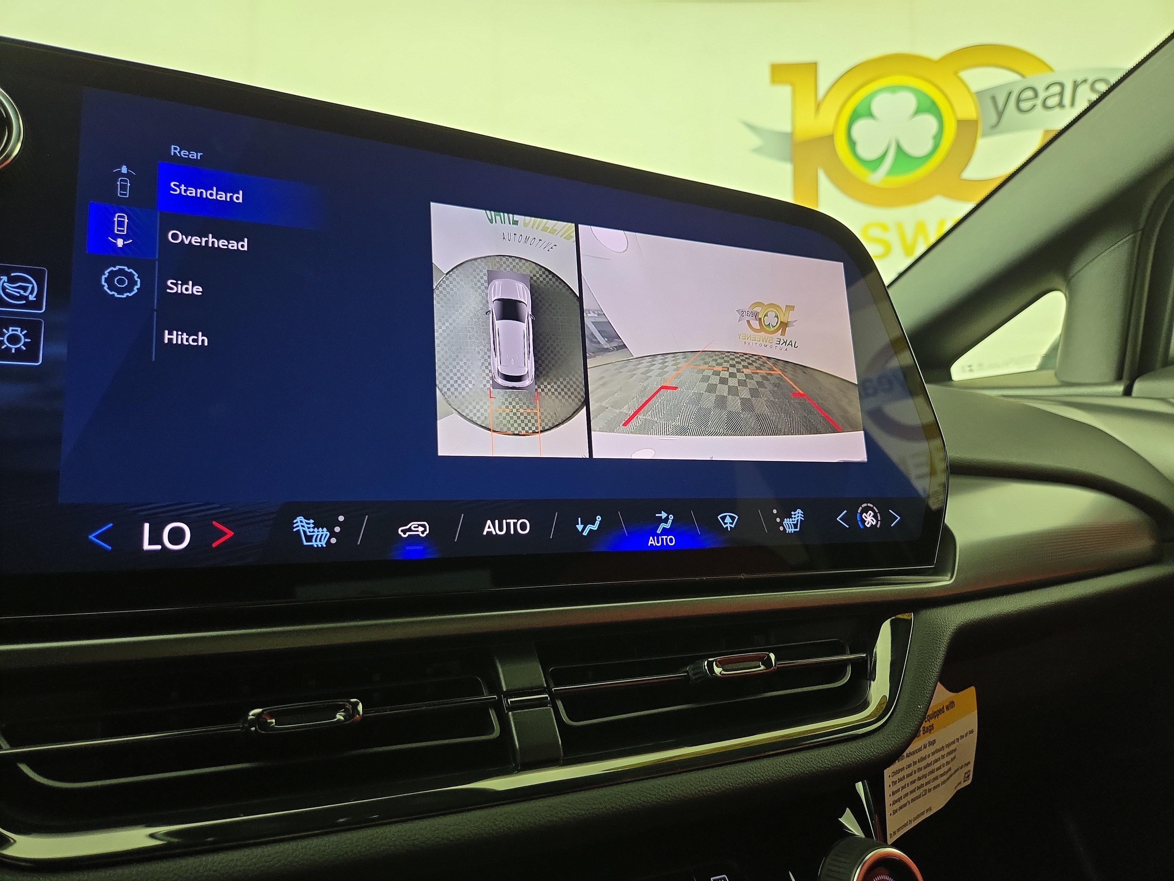 Used 2024 Chevrolet Equinox EV RS FWD image 21