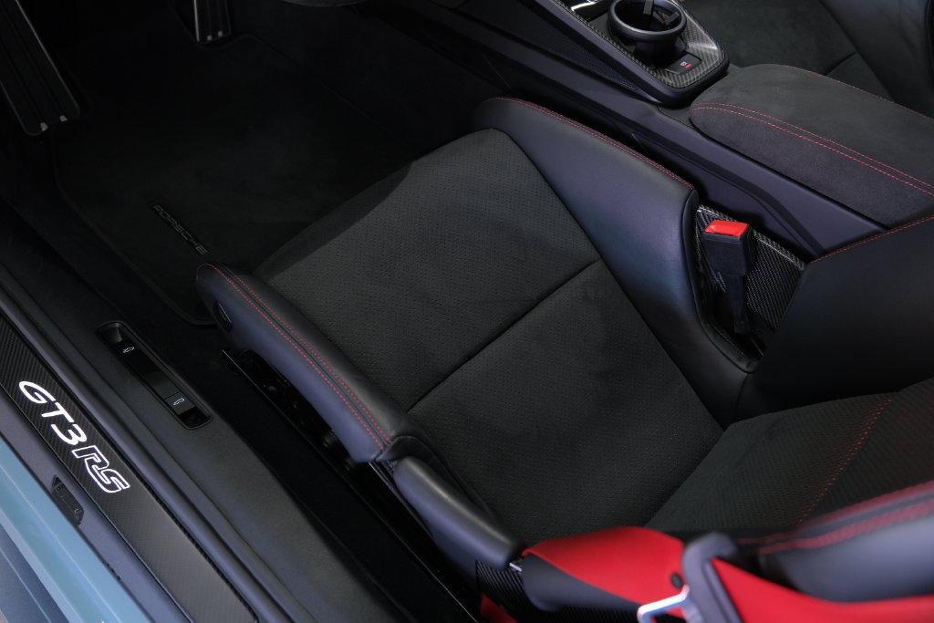 Used 2024 Porsche 911 GT3 RS RWD image 14