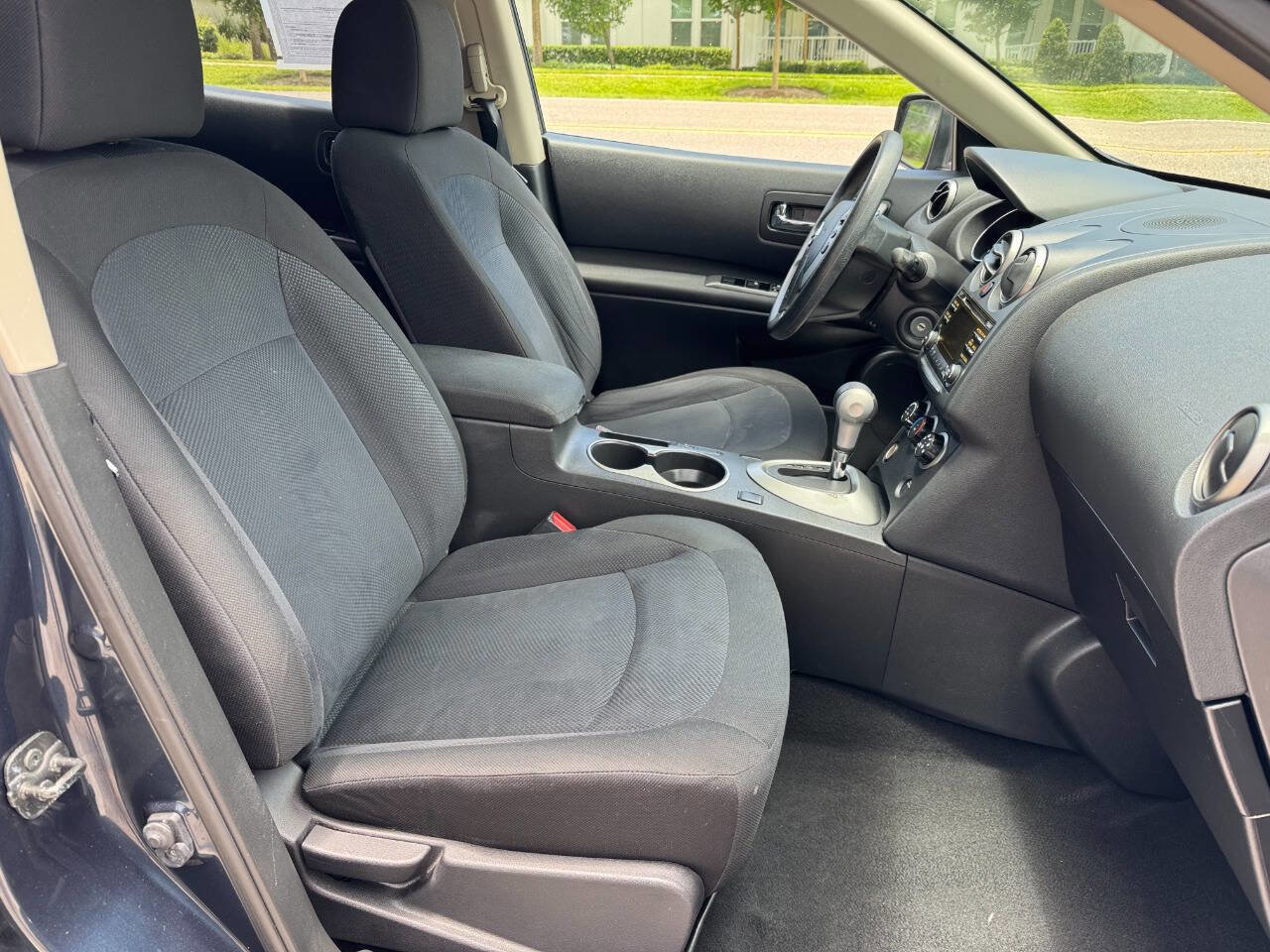 Used 2014 Nissan Rogue S w/ Convenience Package image 19