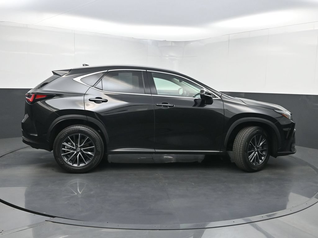 Used 2024 Lexus NX 250 FWD w/ Towing Package (2000 Lbs) image 41