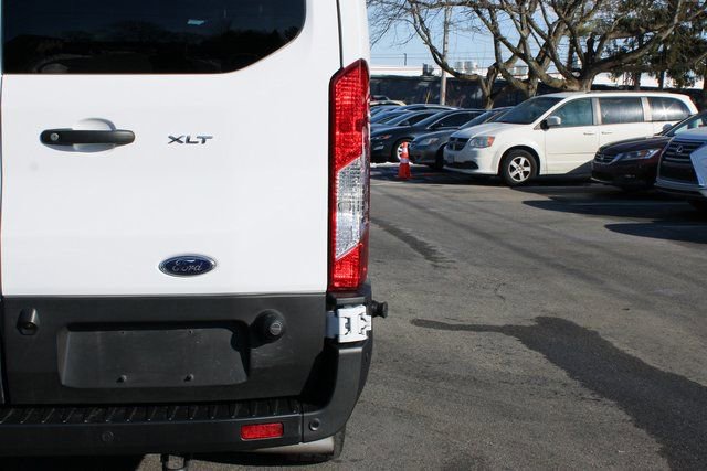 Used 2024 Ford Transit 350 XLT image 40
