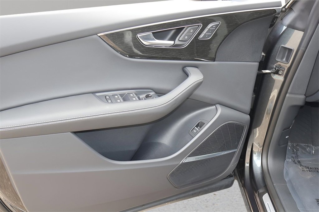New 2025 Audi Q8 Premium Plus image 10