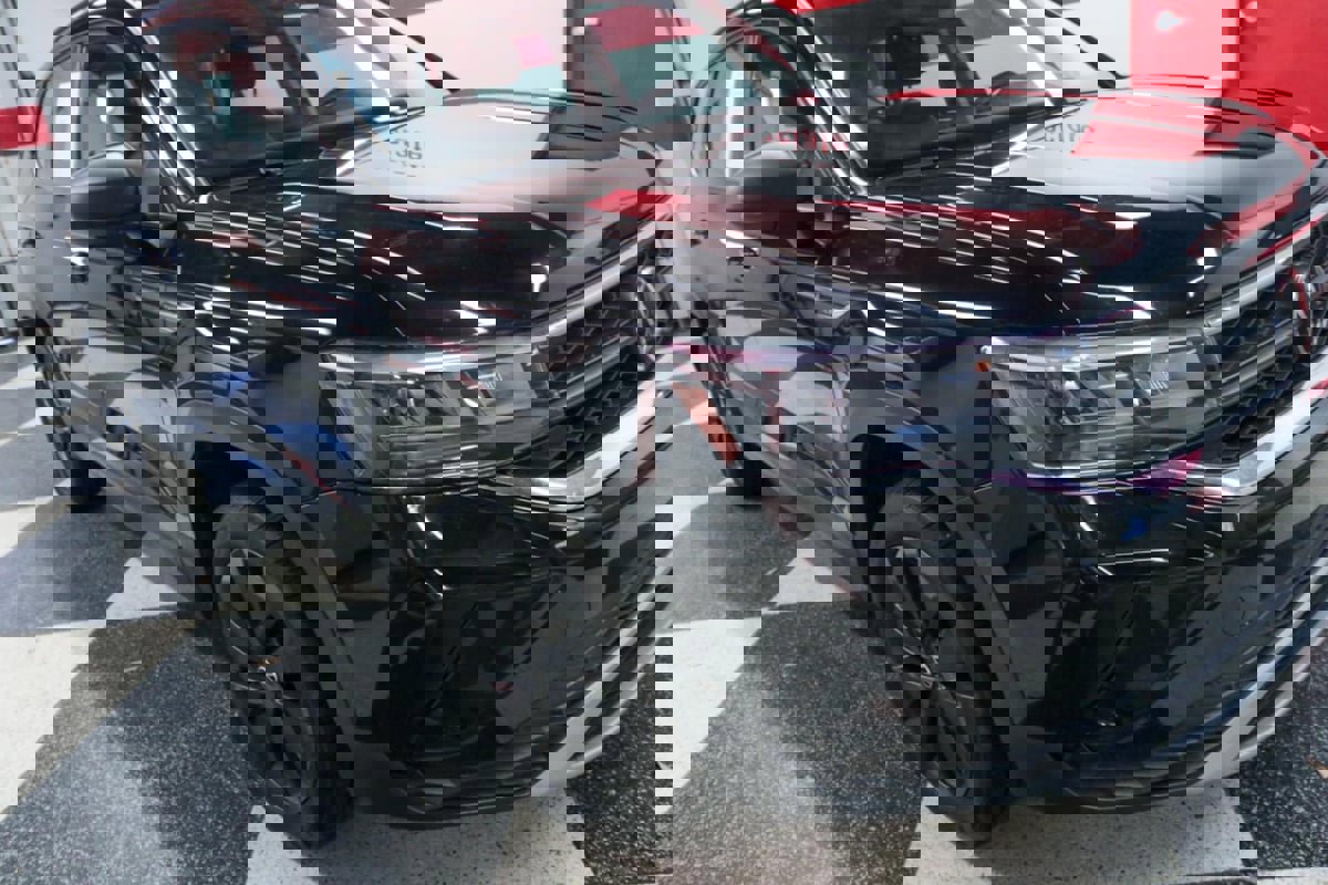 Used 2024 Volkswagen Taos S image 31