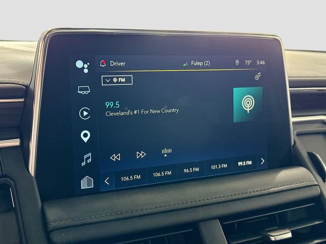 Used 2022 Chevrolet Tahoe Z71 w/ Luxury Package AWD/4WD image 16