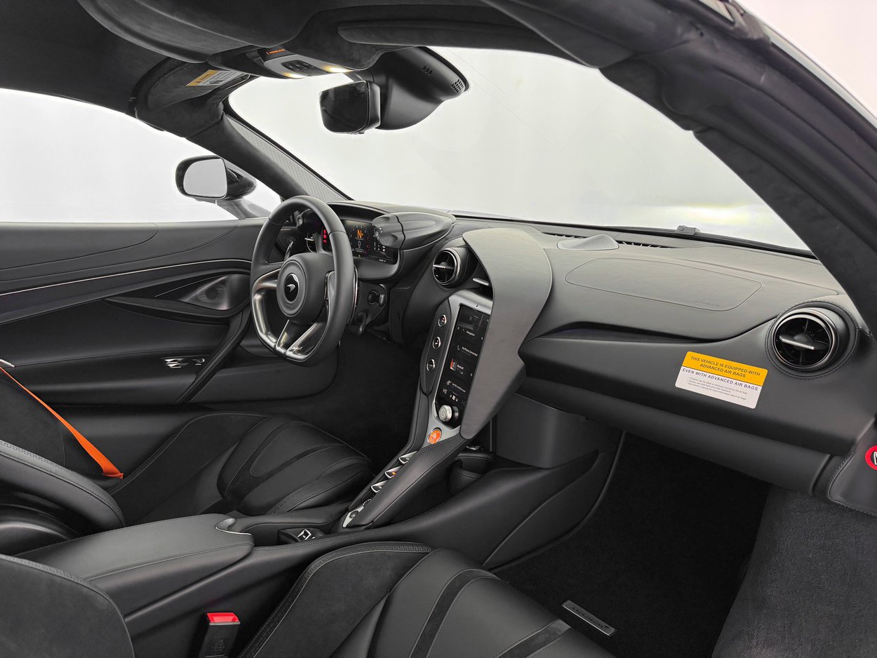 New 2026 McLaren 750S Spider RWD image 27